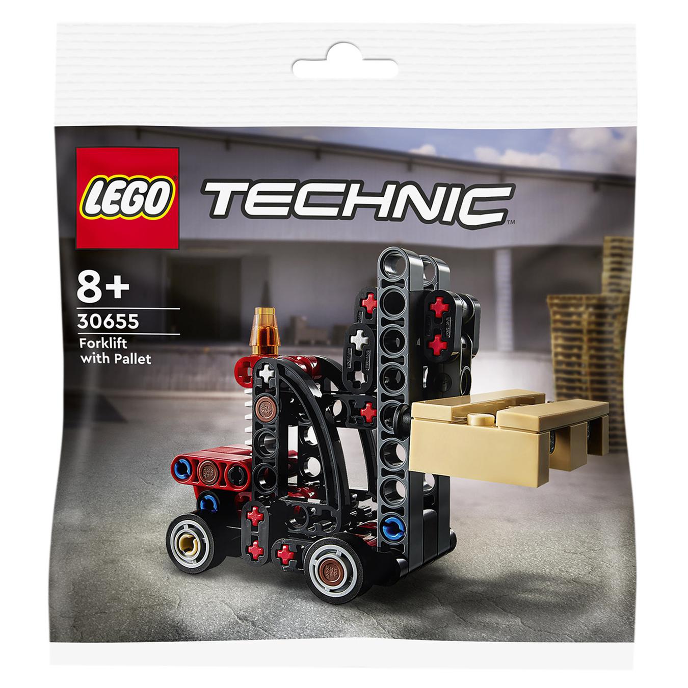Constructor LEGO Forklift with a pallet