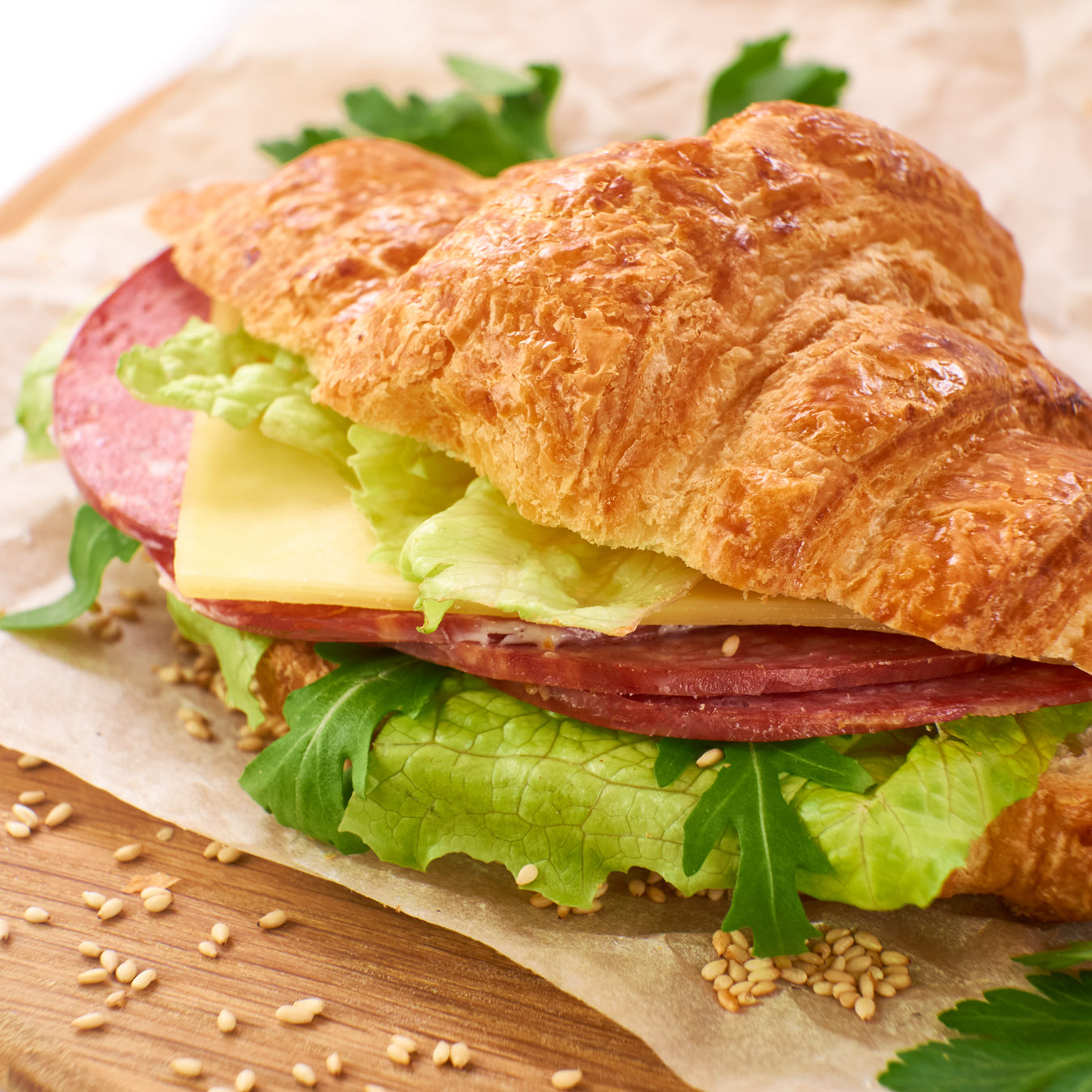 With Salami Croissant 110g